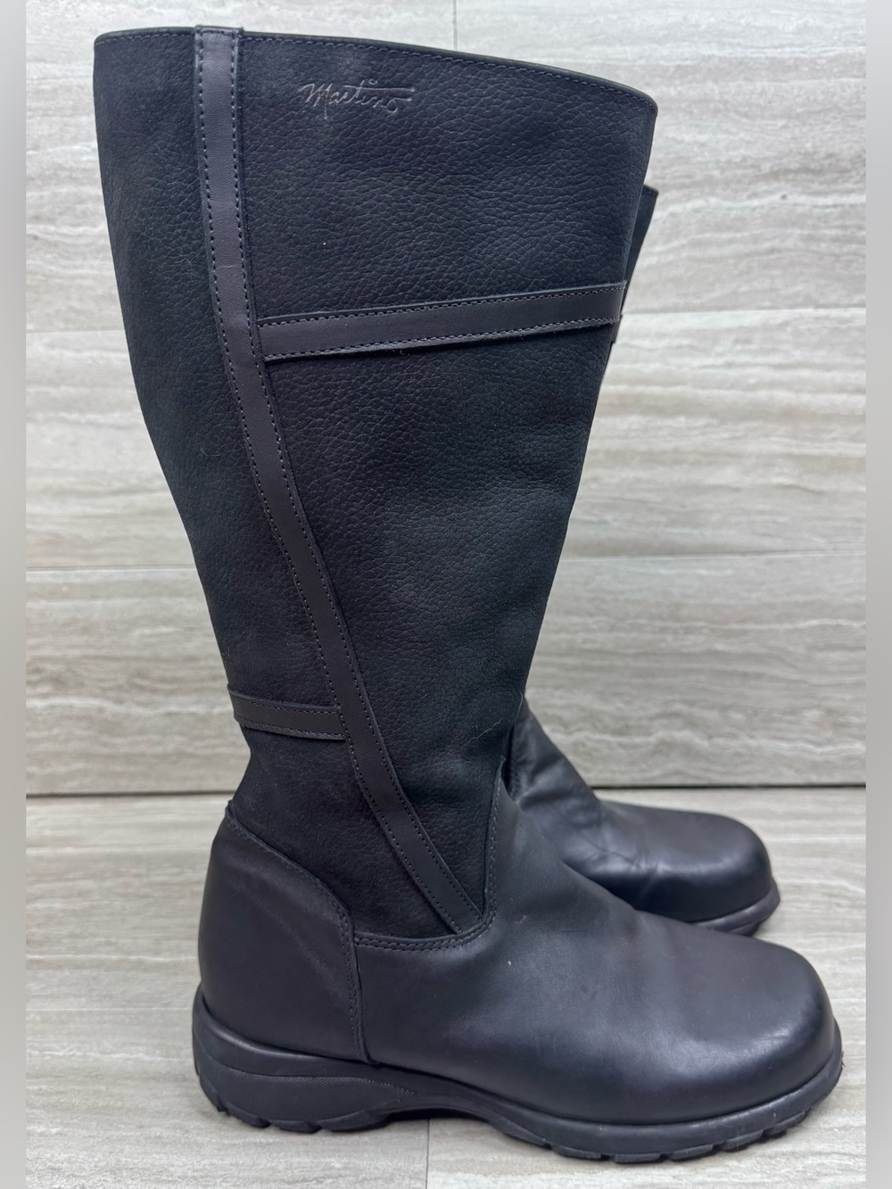 Martino Canadian Shearling Lined Black Leather Boots Size 8